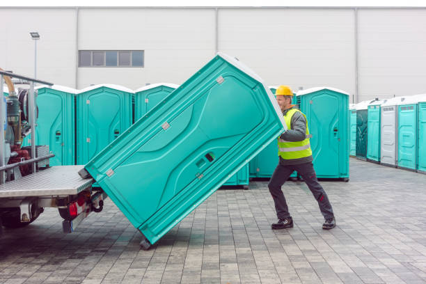 Best Portable toilet rental cost  in Random Lake, WI
